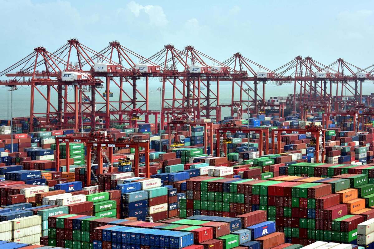 业务,业绩双增长 青岛港外贸吞吐量居国内第二